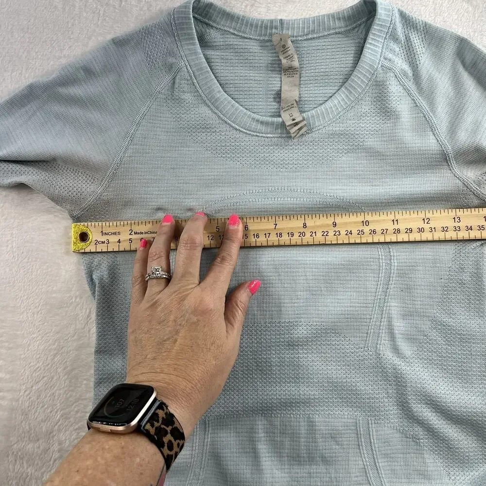 Lululemon 4 Run Swiftly Tech Long Sleeve Aquamarine Seamless Thumbholes Athletic